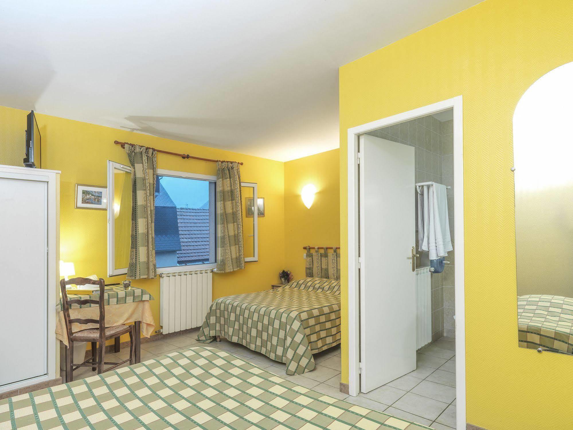 Auberge De L'Isard Saint-Denis  Kültér fotó