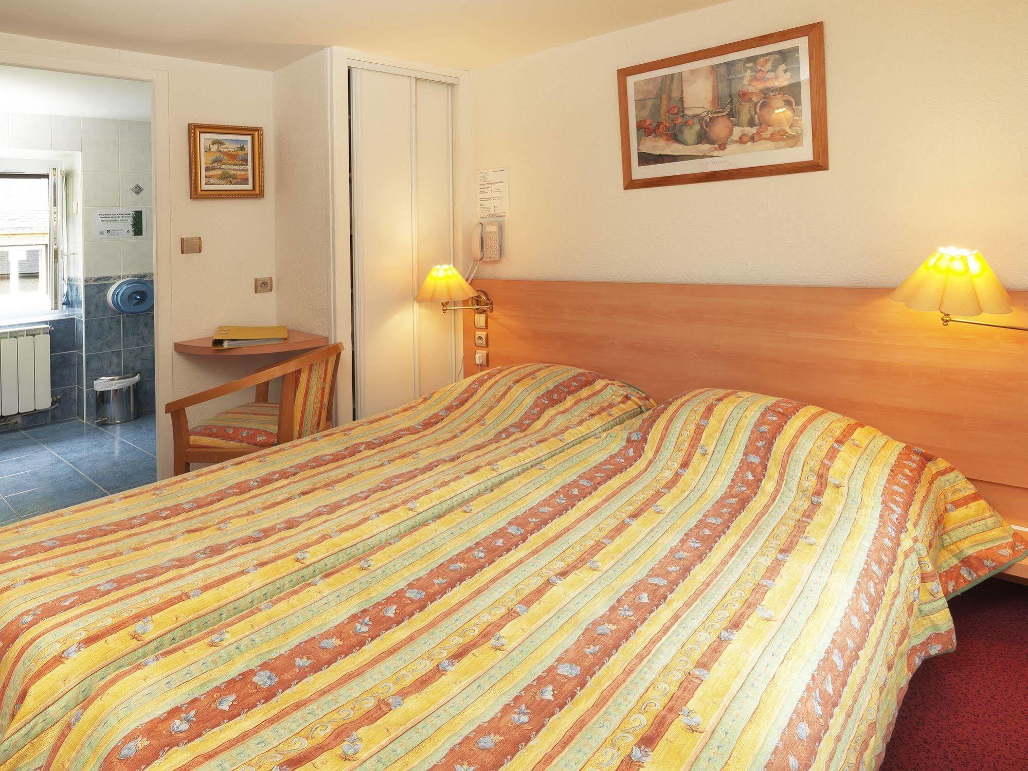 Auberge De L'Isard Saint-Denis  Kültér fotó